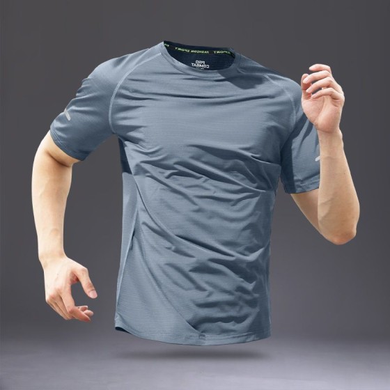Men's 2026 New Summer Ice Silk T-Shirt, Thin Quick Dry Short Sleeve Athletic Tops, Breathable Workout Shirts for Running Fitness Sports