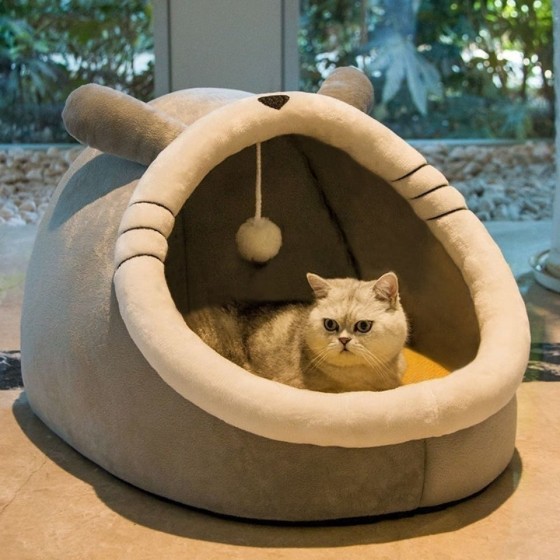 All-Season Semi-Enclosed Wrapped Cute Pet Bed, Popular Nest for Cats & Dogs, Warm Shelter for Winter